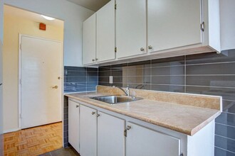 1525 Birchmount Road in Toronto, ON - Building Photo - Building Photo