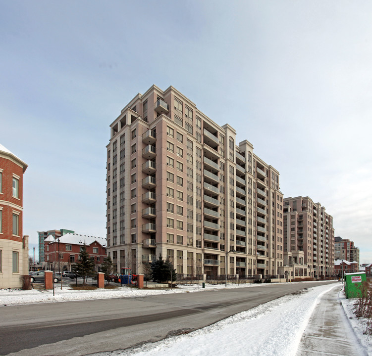 Parkview Towers in Markham, ON - Building Photo