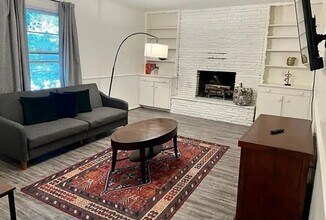 1524 Rowena Ln in Norman, OK - Building Photo - Building Photo