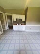 1621 W Meinecke Ave in Milwaukee, WI - Building Photo - Building Photo