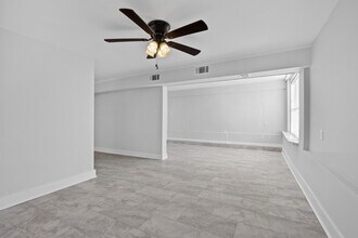 430 Lawton Ave, Unit A in Savannah, GA - Building Photo - Building Photo