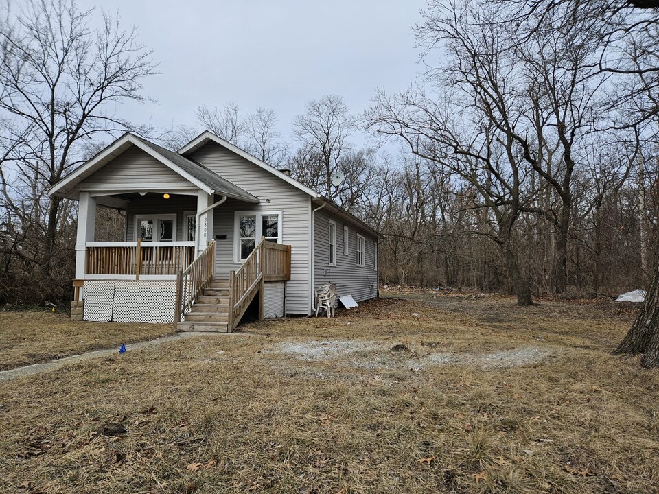 3808 W 10th Ave in Gary, IN - Building Photo