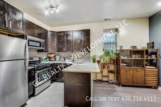 1423 W Oakdale Ave in Chicago, IL - Building Photo - Building Photo