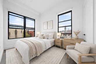 94 Avenue A in New York, NY - Building Photo - Building Photo