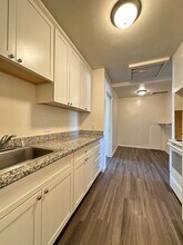 2005 W Capitol Ave in West Sacramento, CA - Building Photo - Building Photo