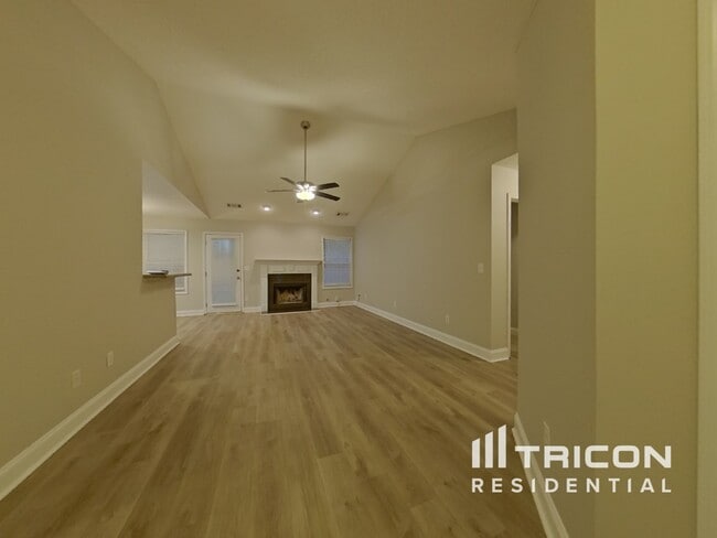 373 Morning Star Dr in Temple, GA - Building Photo - Building Photo