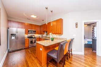 4616 N Kenmore Ave in Chicago, IL - Building Photo - Building Photo