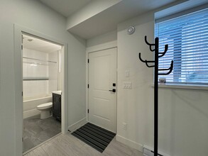 21354 140B Ave in Maple Ridge, BC - Building Photo - Building Photo