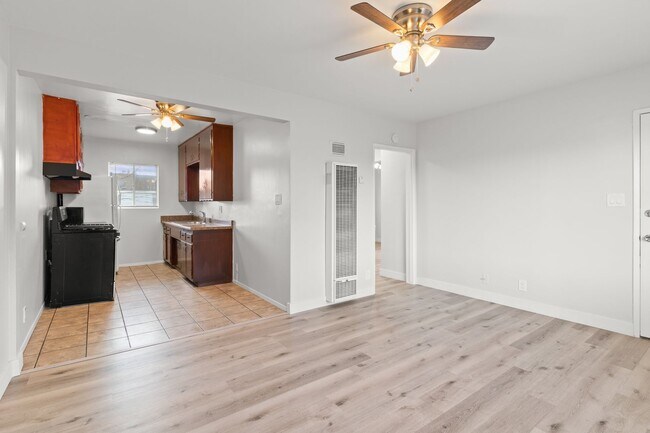 621 Cerritos Ave in Long Beach, CA - Building Photo - Building Photo