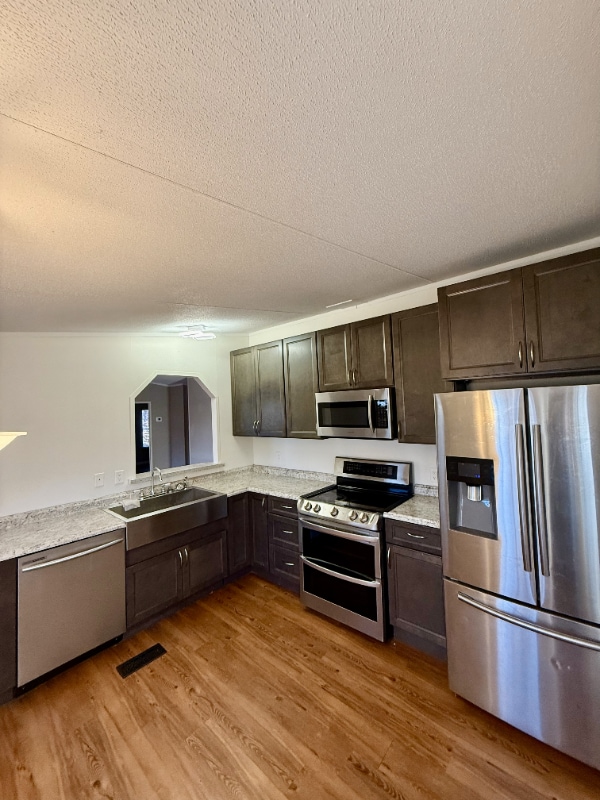 17 Emmy Ln in Leicester, NC - Building Photo - Building Photo