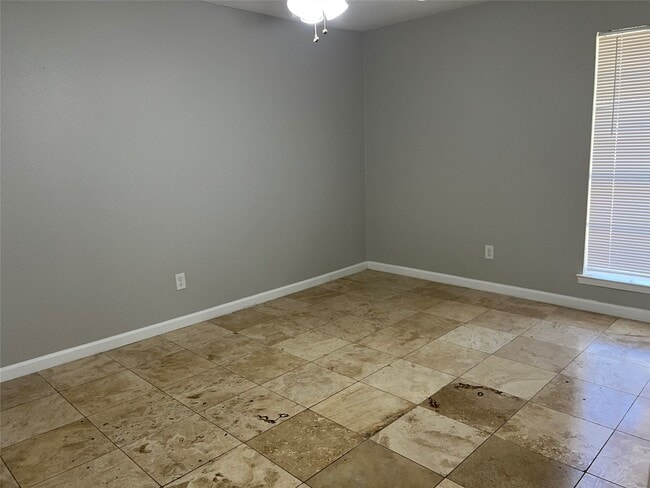 property at 2402 Fawnwood Ln