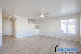 14872 W Bloomfield Rd in Surprise, AZ - Building Photo - Building Photo