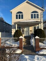 14435 224th St, Unit 1 in Springfield Gardens, NY - Building Photo