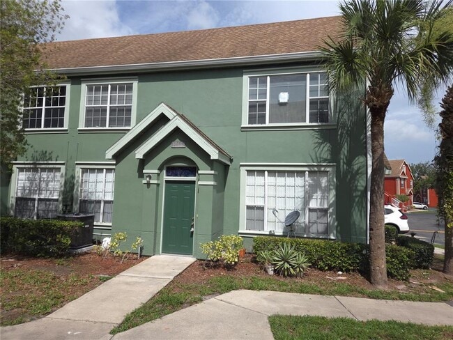 10562 Windsor Lake Ct in Westchase, FL - Building Photo - Building Photo