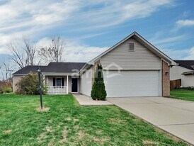 8749 Trumpeter Dr in Indianapolis, IN - Building Photo