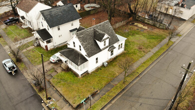 1032 Florida Ave in Akron, OH - Building Photo - Building Photo