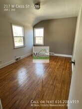 217 W Cass St in Greenville, MI - Building Photo - Building Photo