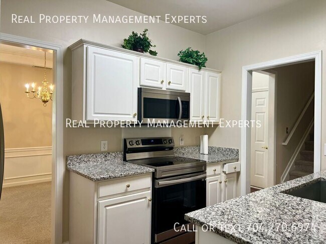 9109 Kestral Ridge Dr in Charlotte, NC - Building Photo - Building Photo