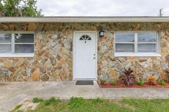 7518 New Jersey Ave in Hudson, FL - Building Photo - Building Photo
