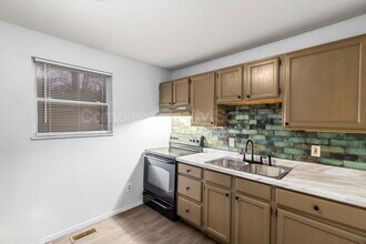 4320 Rickey Dr in St. Louis, MO - Building Photo - Building Photo