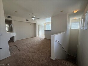 9050 W Warm Springs Rd, Unit 2011 in Las Vegas, NV - Building Photo - Building Photo
