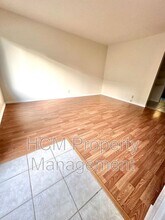 307 N Singingwood St in Orange, CA - Building Photo - Building Photo