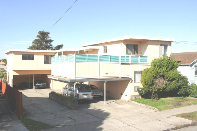 639 18th St in Richmond, CA - Foto de edificio - Building Photo