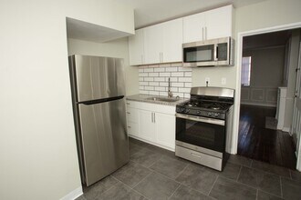 270 S Champion Ave in Columbus, OH - Foto de edificio - Building Photo