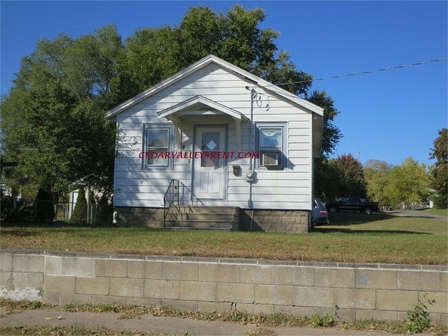 property at 253 Monroe St