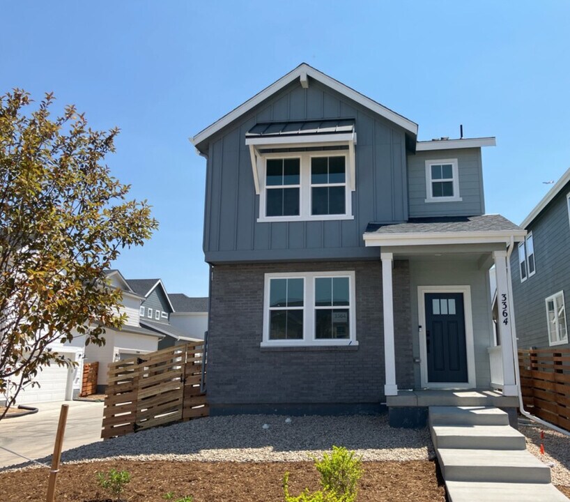 3364 N Catawba Wy in Aurora, CO - Building Photo