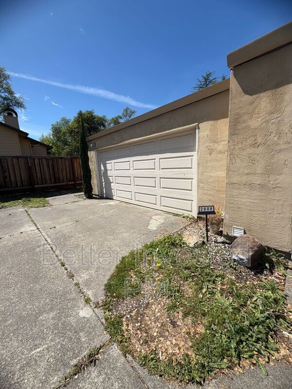 property at 2808 Tachevah Dr