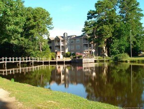 663 Bartons Landing Pl in Fayetteville, NC - Building Photo - Building Photo