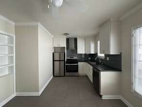 352-354 S Reeves Dr in Beverly Hills, CA - Building Photo - Building Photo