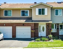 6888 Bilberry Dr in Ottawa, ON - Building Photo