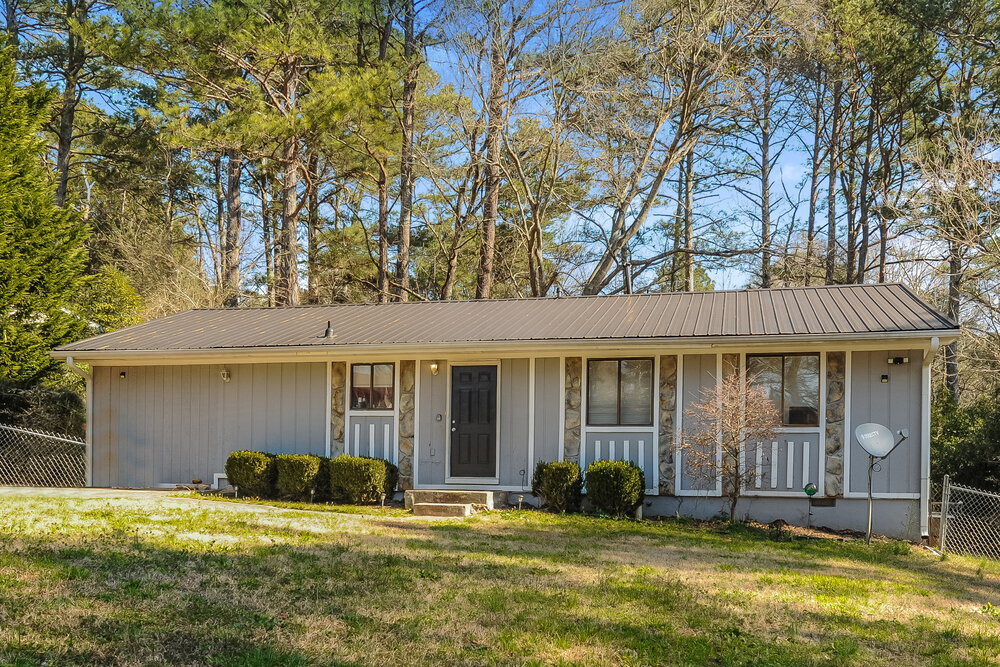 4035 Big Valley Trail in Stone Mountain, GA - Building Photo