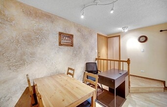 4 Echo Ct in Vernon Hills, IL - Building Photo - Building Photo