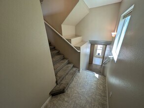 10544 Headwind Ave in Las Vegas, NV - Building Photo - Building Photo