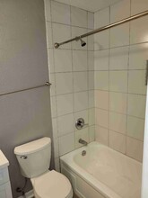 421 College Ave in Des Moines, IA - Building Photo - Building Photo