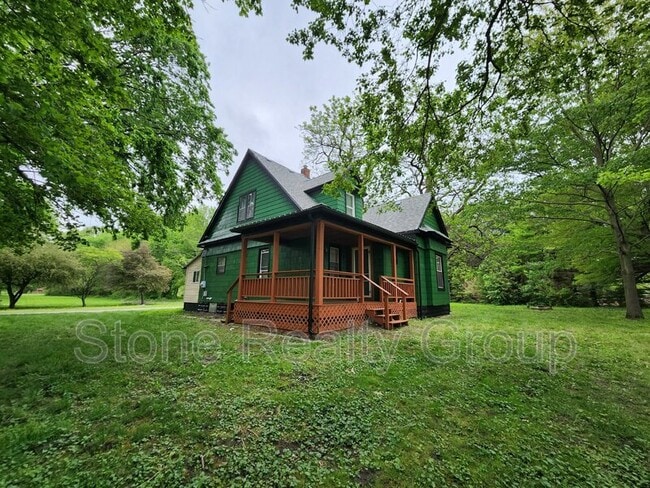 property at 4585 N Michigan St