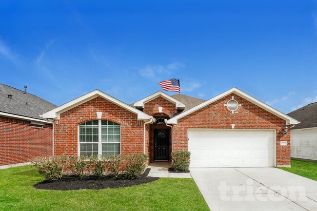 property at 12022 Green Bluff Ct