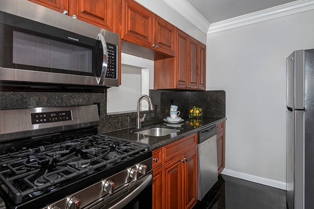 Fairfield Village At Middle Island in Middle Island, NY - Foto de edificio - Building Photo