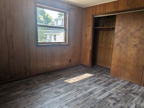 310 River Ave E in Ladysmith, WI - Building Photo - Building Photo