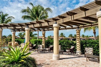 9584 Trevi Ct in Naples, FL - Building Photo - Building Photo