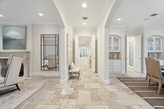 3020 Ella Lee Ln in Houston, TX - Building Photo - Building Photo