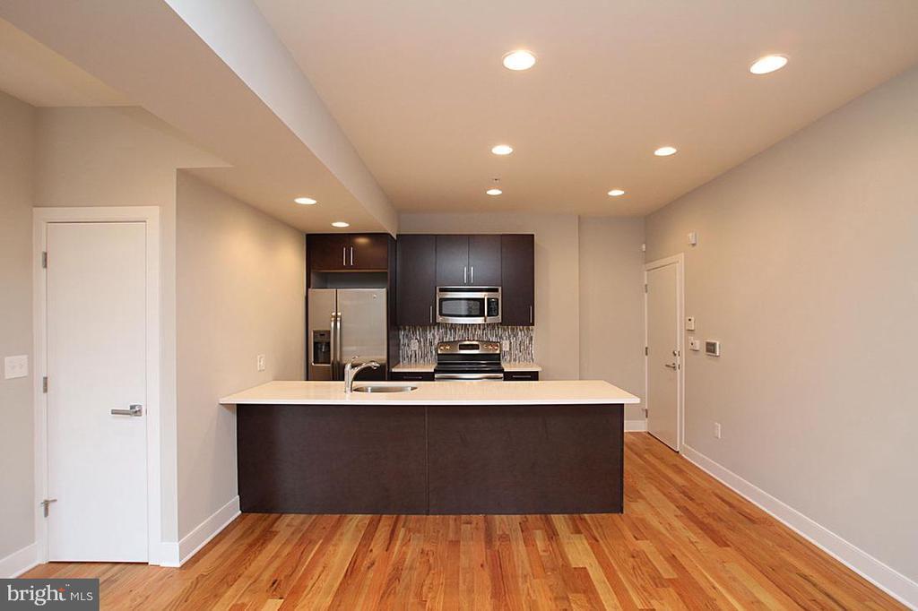 1600 South St in Philadelphia, PA - Building Photo