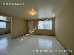 1934 N Pine Dr in Ft. Myers, FL - Building Photo - Building Photo