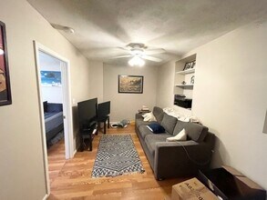 2 Baldwin Pl in Boston, MA - Building Photo - Building Photo