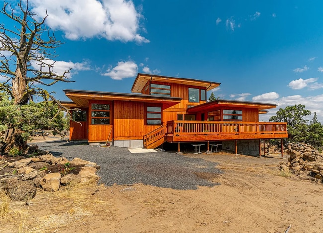 65145 76th St in Bend, OR - Building Photo - Building Photo