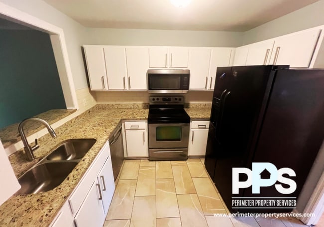 2793 Bentley Pl SE in Marietta, GA - Building Photo - Building Photo