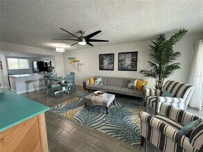 301 87th Ave in St Pete Beach, FL - Building Photo - Building Photo